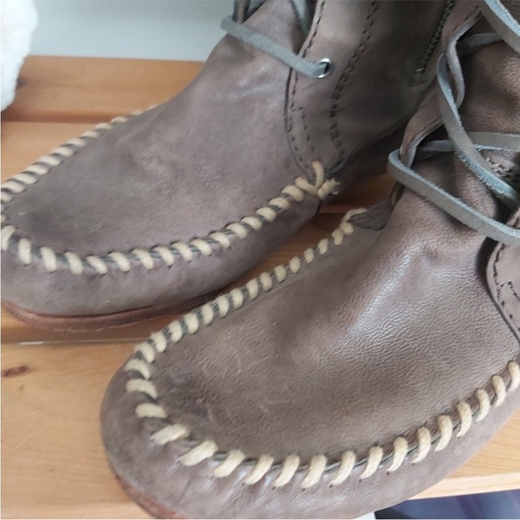 Rare Frye tall boots size 7 tan Alex lace taupe leather Moccasins lace up - Picture 8 of 16